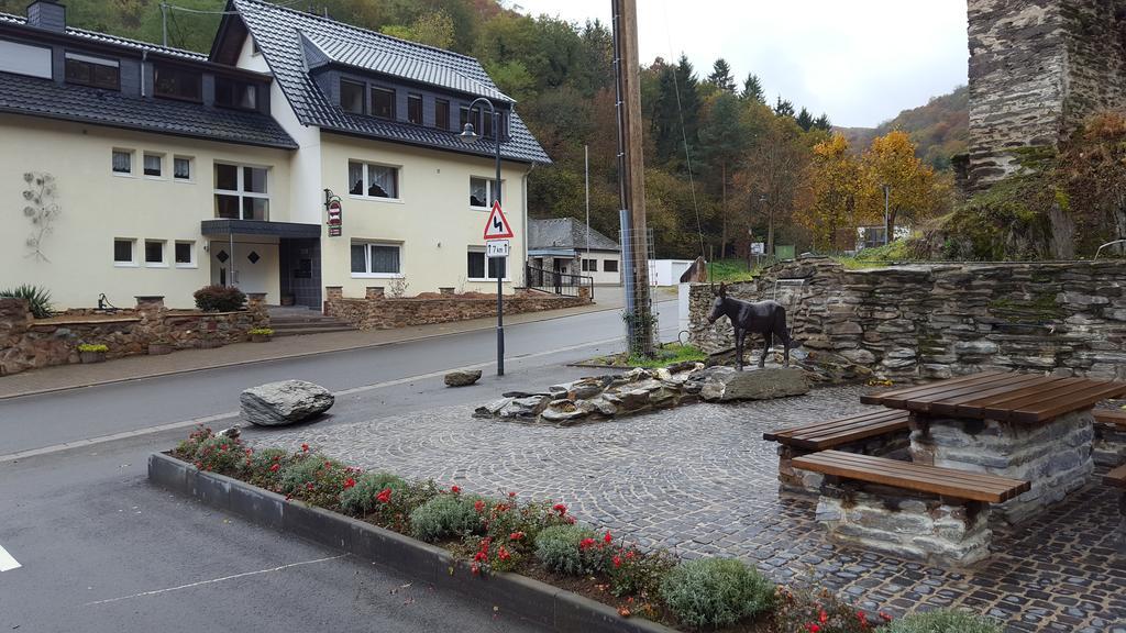 Steeger Tal Hotel Bacharach Buitenkant foto